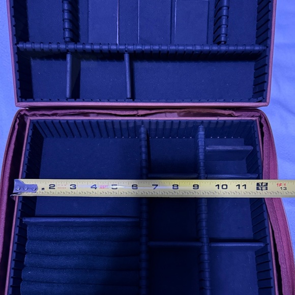 Joy Mangano 2 Stackable Jewelry Organizers in Brown Expandable Zip Around Case. - Picture 6 of 13